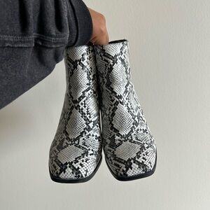 Mix No 6 Black and White Square Toed Booties